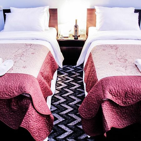 Royal Georgia Hotell Tbilisi Eksteriør bilde