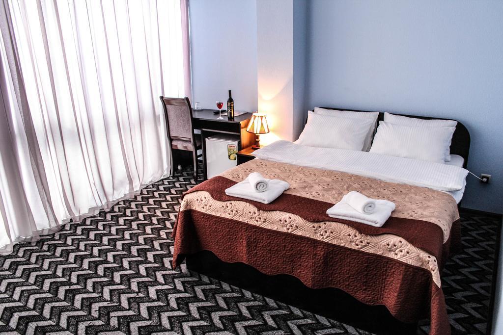 Royal Georgia Hotell Tbilisi Rom bilde
